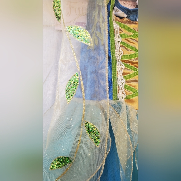 Whimsical Blue and Green Fairy Costume for Kids - Picture 4 of 10